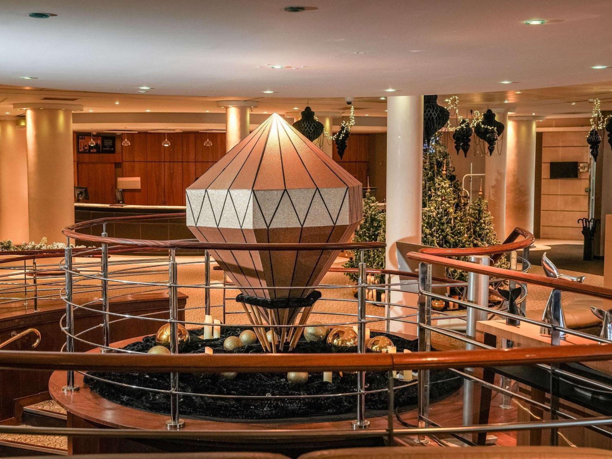 Sofitel Biarritz Le Miramar Thalassa Exterior photo